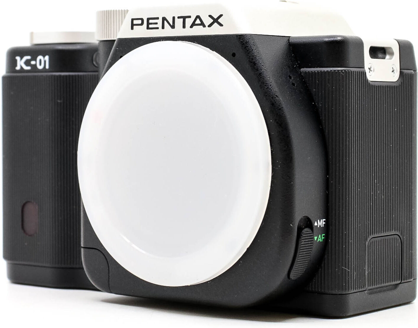 pentax k-01 (condition: excellent)