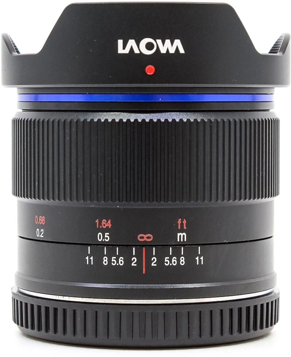 venus laowa 7.5mm f/2 ultra wide micro four thirds fit (auto aperture) (condition: like new)