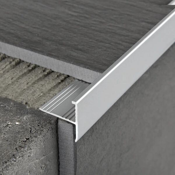 leroy merlin profilo angolare esterno in alluminio protermstep all sp 26 mm l 270 cm argento