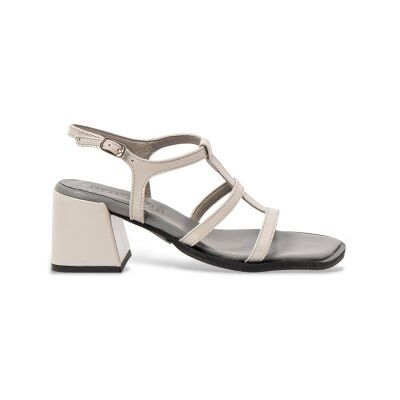 ART per donna. 1201111EW003_039 Sandali in pelle grigia del 2001 (39), 5 a 8cm, Fibbia, Grigio, Classico ART per donna. 1201111EW003_039 Sandali in pelle grigia del 2001 (39), 5 a 8cm, Fibbia, Grigio, Classico