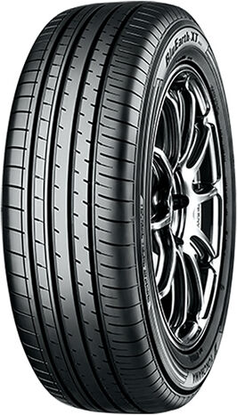 YOKOHAMA 215/65 R17 99V  YOKO BLUEARTH-XT AE61