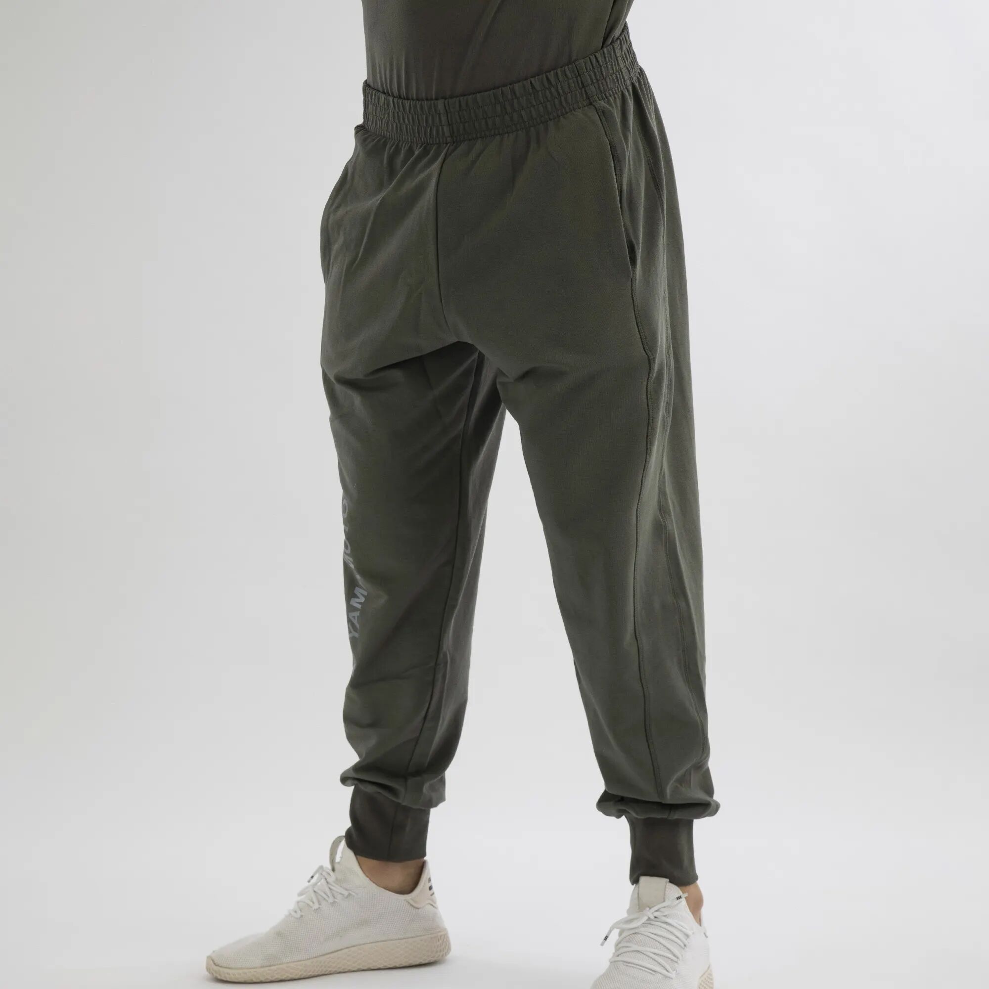 YAMAMOTO OUTFIT Man Pants LP Colore: Verde Oliva 