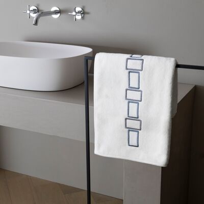Frette Bold Bicolor Embroidery Asciugamano Rainy Sky/Grey Asciugamano Frette Bold Bicolor Embroidery Asciugamano Rainy Sky/Grey Asciugamano