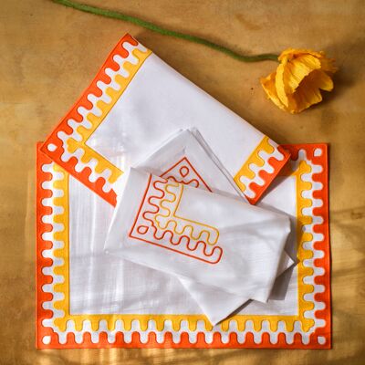 Frette Modernism Forma Set da tavola Bright Orange/Sunrise Yellow Taglia Unica Frette Modernism Forma Set da tavola Bright Orange/Sunrise Yellow Taglia Unica
