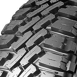 195/80 R15 106/104 N NANKANG - NK 4X4WD M/T FT-9 pneumatici estivi