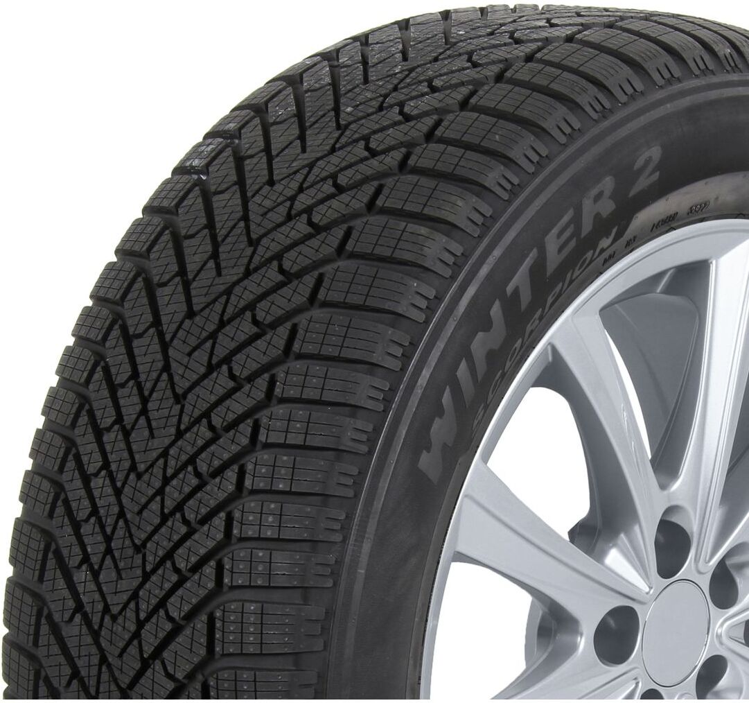 Pirelli Pneumatici invernali Scorpion Winter 2 235/45R21 XL 101V