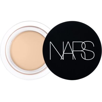 NARS Soft Matte Complete Concealer correttore opacizzante per una copertura completa colore CUSTARD 6.2 g NARS Soft Matte Complete Concealer correttore opacizzante per una copertura completa colore CUSTARD 6.2 g