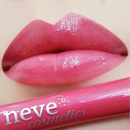 neve cosmetics gloss e tinte labbra gloss naturale fucsia multiform