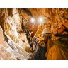 SmartBox Emozionante tour speleologico privato nelle Grotte e alla Tecchia di Equi