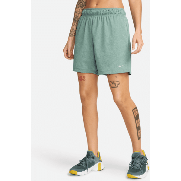 nike shorts fitness dri-fit non foderati a vita media 13 cm  attack – donna - verde