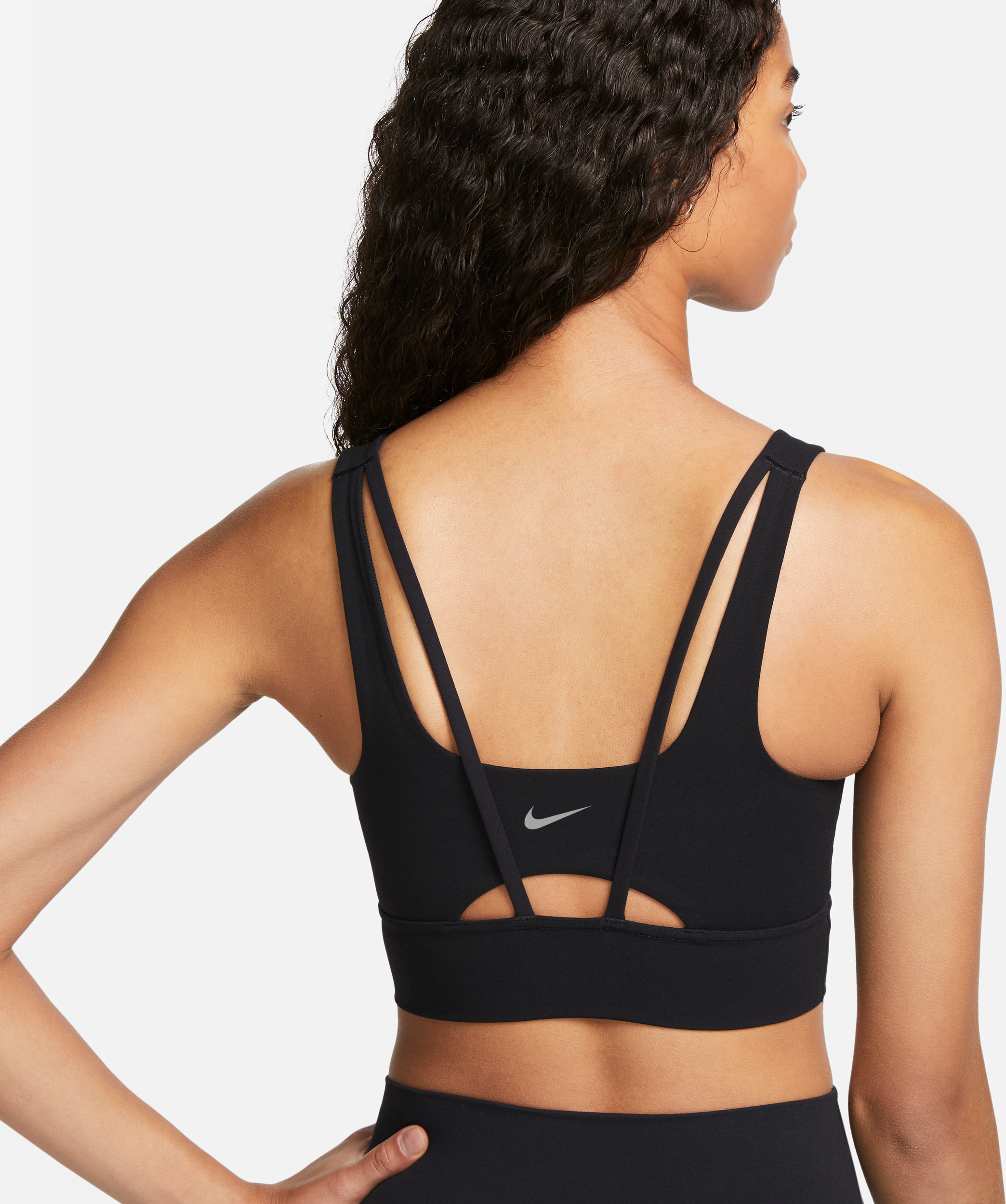 nike bra longline con imbottitura e sostegno medio  zenvy – donna - nero