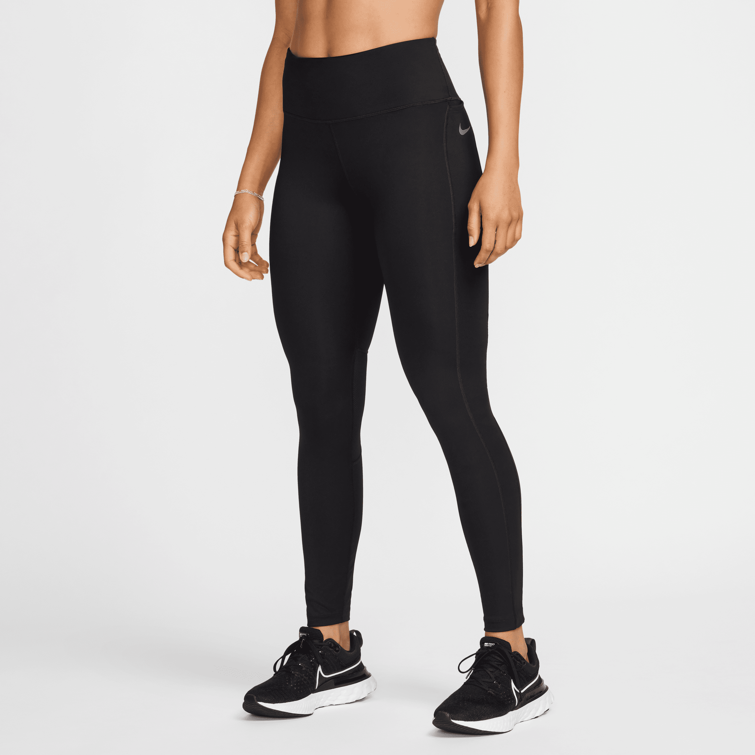 nike leggings da running a vita media con tasca  epic fast - donna - nero