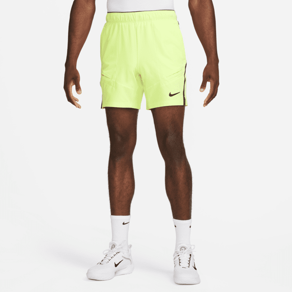 nike shorts da tennis 18 cm dri-fit court advantage – uomo - giallo