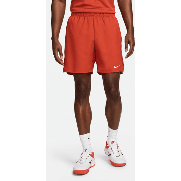 nike shorts da tennis 18 cm dri-fit court victory – uomo - arancione