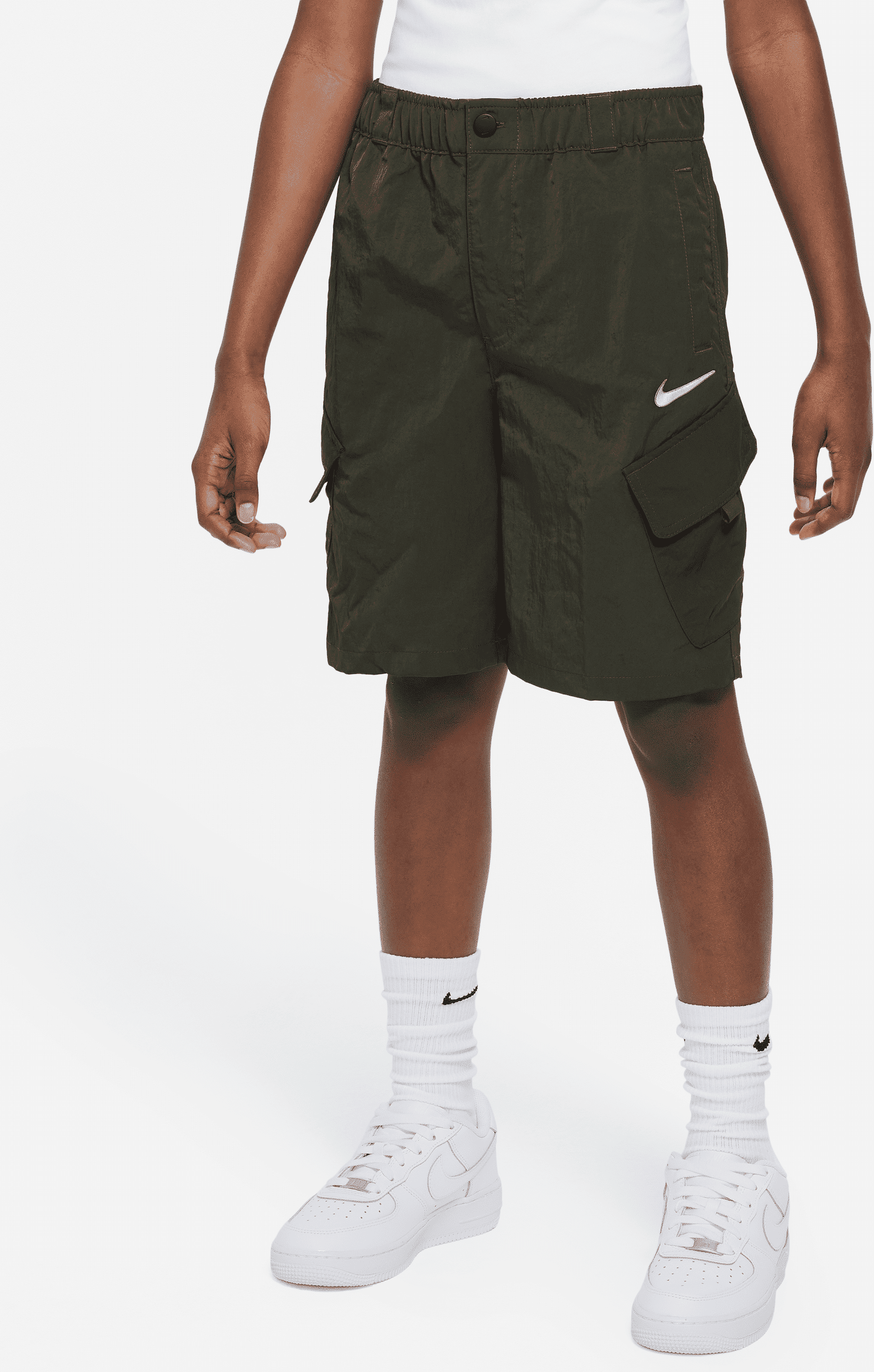 nike shorts da calcio in tessuto  outdoor play – ragazzo/a - verde