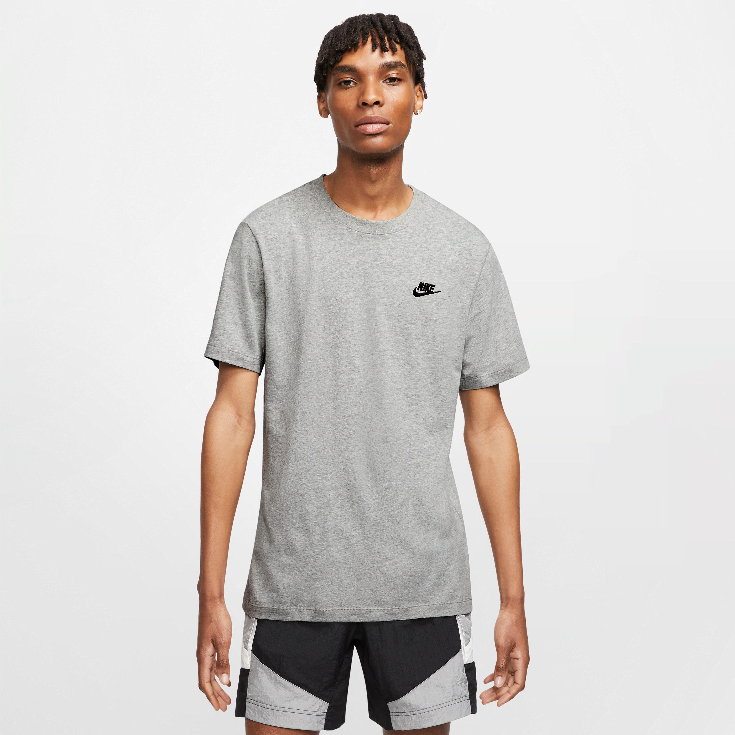 nike t-shirt  sportswear club – uomo - grigio