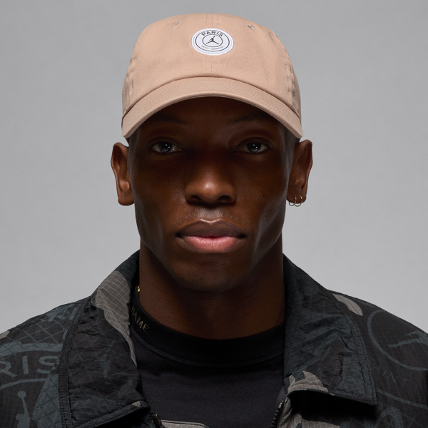 nike cappello paris saint-germain club - marrone