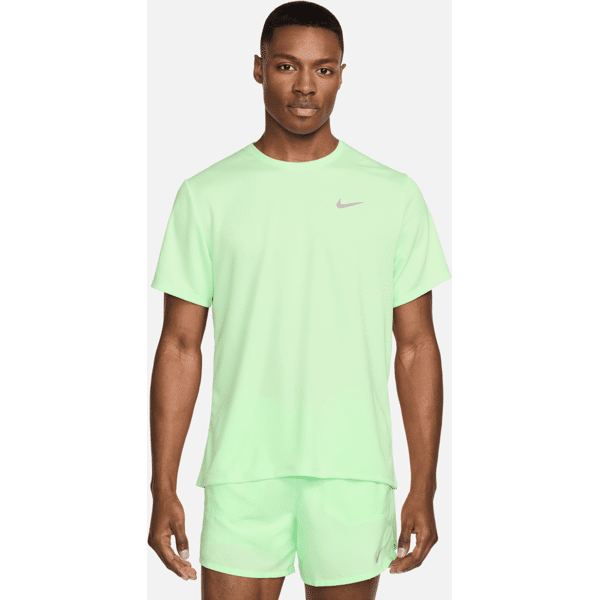 nike maglia da running a manica corta dri-fit uv  miler – uomo - verde