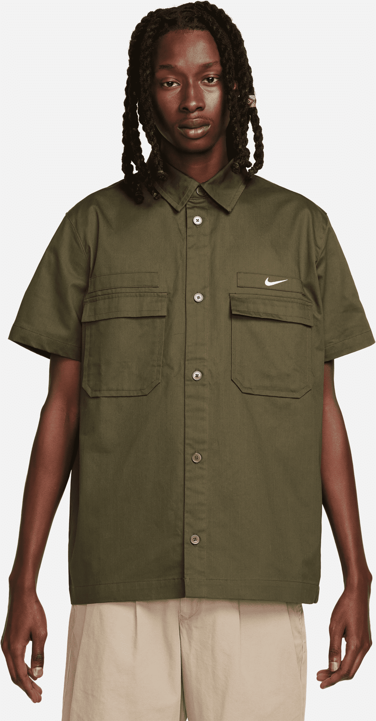 nike maglia militare a manica corta in tessuto con bottoni  life – uomo - verde