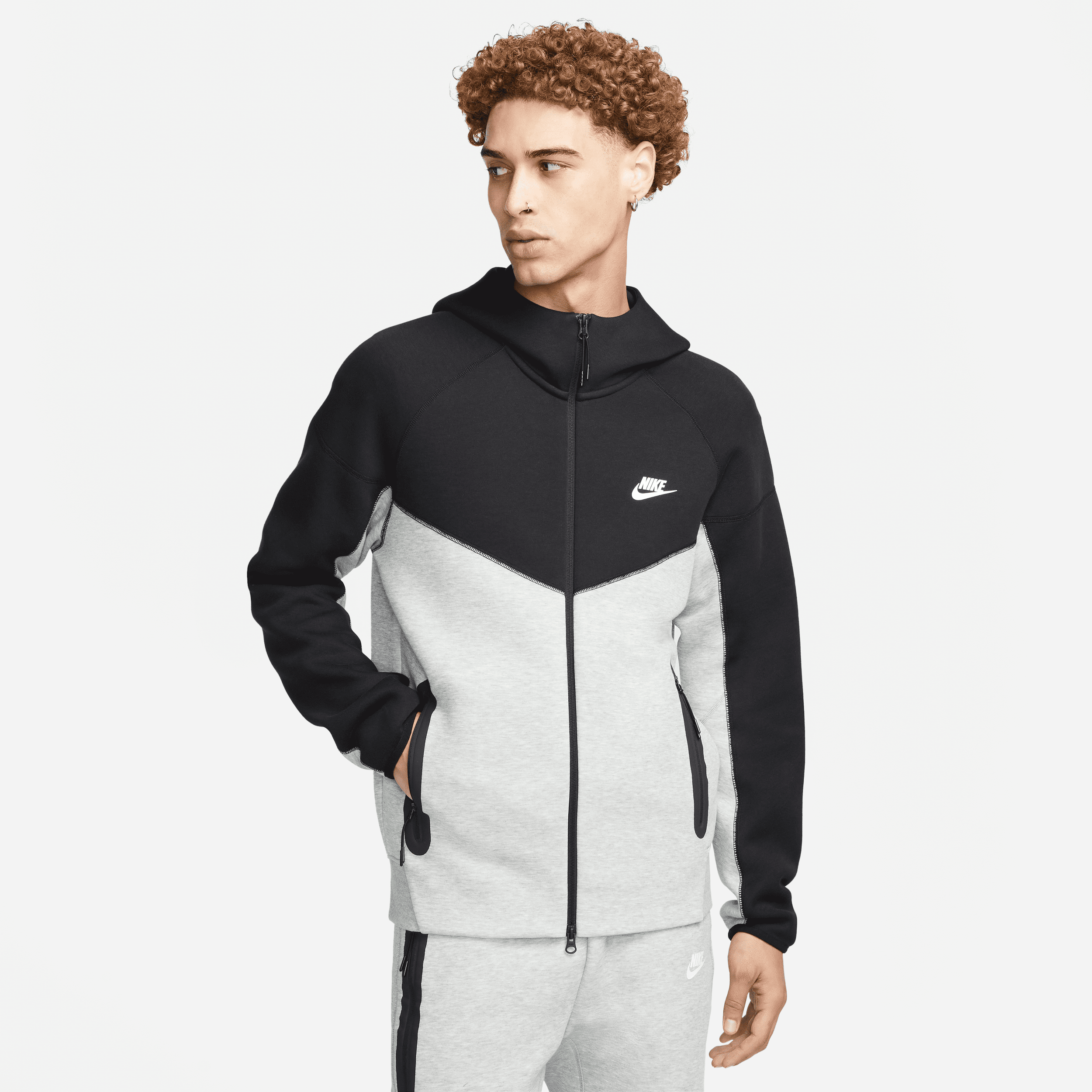 Nike Felpa con cappuccio e zip a tutta lunghezza  Sportswear Tech Fleece Windrunner - Uomo - Grigio