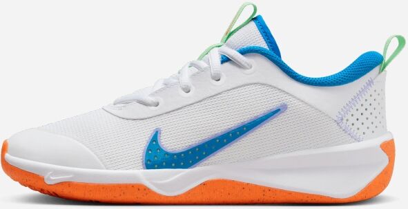 Nike Chaussures Omni Multi-Court pour Enfant Couleur : White/Photo Blue-Vapor Green Taille : 36.5 EU   4.5Y US 4.5Y