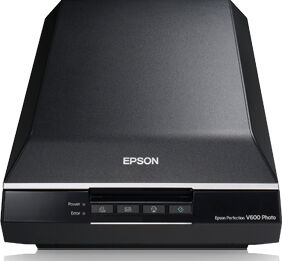 Epson Perfection V600 Scanner piano 6400 x 9600 DPI A4 Nero [B11B198032]