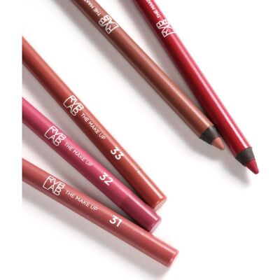RVB MATITA LABBRA WATER RESISTANT LONG LASTING 31 RVB MATITA LABBRA WATER RESISTANT LONG LASTING 31