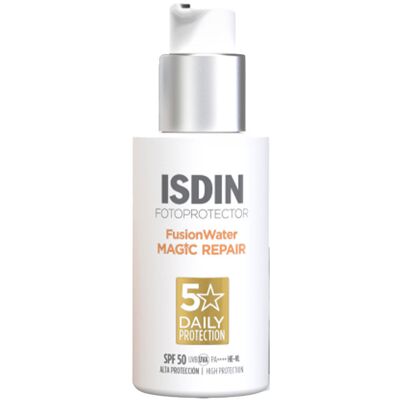 Crema Solare Fusion Water Isdin SPF 50 50ml - Cosmetici solari Crema Solare Fusion Water Isdin SPF 50 50ml - Cosmetici solari