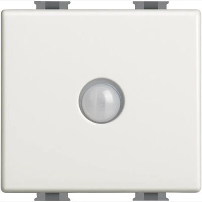 Bticino Deviatore Matix Energy Saving con sensore IR 2 moduli Bticino Deviatore Matix Energy Saving con sensore IR 2 moduli