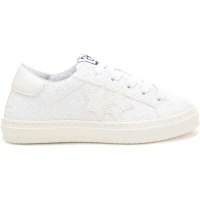 2 Star sneakers da bambina in vera pelle con tomaia con glitter all over bianche 2 Star sneakers da bambina in vera pelle con tomaia con glitter all over bianche
