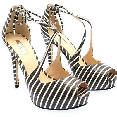 Sandali Guess Donna Taglia 38 - FLHE22PEL07-WHITE-38 Sandali Guess Donna Taglia 38 - FLHE22PEL07-WHITE-38