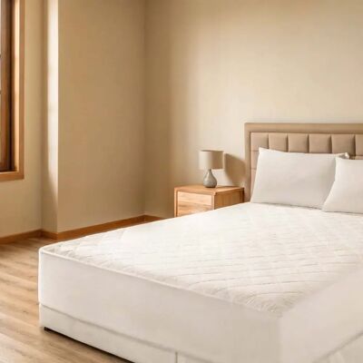 NATURALI Protezione materasso trapuntata Naturals - 100% PES - Regolabile - Morbida, traspirante e resistente - Letto 90/105/120/135/140/150/160/180/Culla 60x120 cm - Coprimaterasso NATURALI Protezione materasso trapuntata Naturals - 100% PES - Regolabile - Morbida, traspirante e resistente - Letto 90/105/120/135/140/150/160/180/Culla 60x120 cm - Coprimaterasso