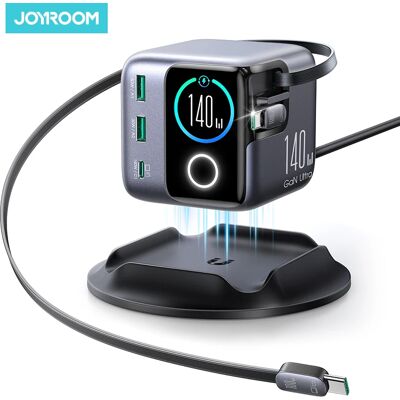 Joyroom Caricatore da tavolo 140W GaN USB C e USB A con display intelligente e cavi retrattili per telefoni, tablet, laptop Joyroom Caricatore da tavolo 140W GaN USB C e USB A con display intelligente e cavi retrattili per telefoni, tablet, laptop