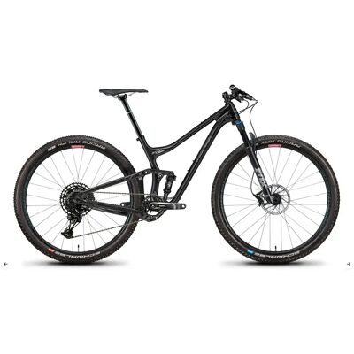 Niner Bicicletta Da Mtb Rkt Rdo 120 2-star 29´´ 2023 Carbon / Silver Niner Bicicletta Da Mtb Rkt Rdo 120 2-star 29´´ 2023 Carbon / Silver