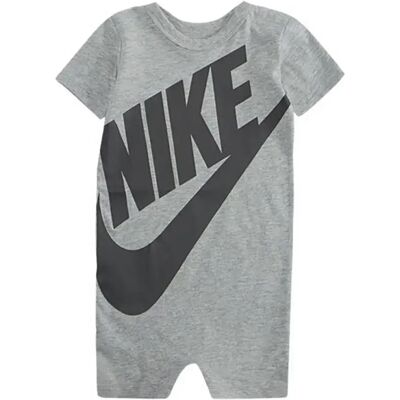 Nike Kids Tutina A Maniche Corte Futura Dark Gray Heather / Black 24 Mesi Nike Kids Tutina A Maniche Corte Futura Dark Gray Heather / Black 24 Mesi