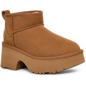 Ugg Australia Stivali Classic Ultra Mini New Heights Chestnut EU 39 Ugg Australia Stivali Classic Ultra Mini New Heights Chestnut EU 39