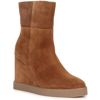Geox Stivaletti Elidea Wedge Dark Camel EU 40 Geox Stivaletti Elidea Wedge Dark Camel EU 40