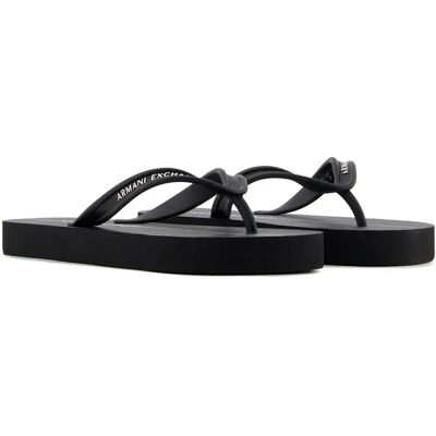Armani Exchange Infradito Xdq010_xv700 Black / Optical White EU 40 Armani Exchange Infradito Xdq010_xv700 Black / Optical White EU 40