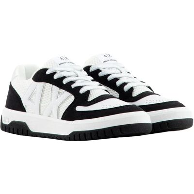 Armani Exchange Sneaker Xdx150_xv831 Optical White / Black / Silver EU 39 Armani Exchange Sneaker Xdx150_xv831 Optical White / Black / Silver EU 39
