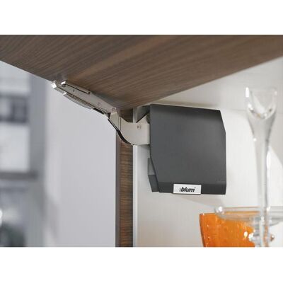 Blum, Cerniere mobili, 20K2B00T TGR anta rib. BF 220 TIP-ON Blum, Cerniere mobili, 20K2B00T TGR anta rib. BF 220 TIP-ON