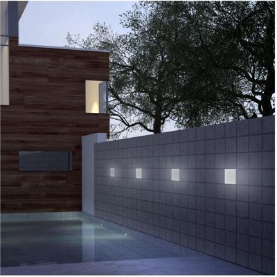 Helestra, Illuminazione esterna, Air (410 lm, IP65) Helestra, Illuminazione esterna, Air (410 lm, IP65)