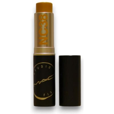 MAC Cosmetics, Fondotinta, Studio Fix Soft Matte Foundation Stick (NC38) MAC Cosmetics, Fondotinta, Studio Fix Soft Matte Foundation Stick (NC38)