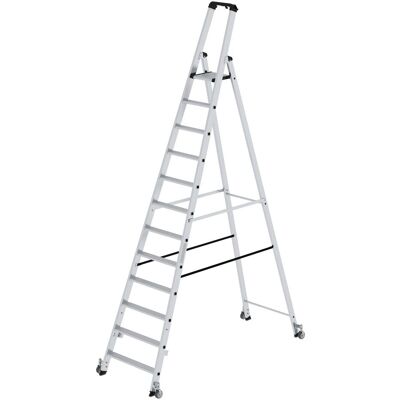 Scala MUNK - 12 Gradini, Mobile, Altezza Piattaforma 2810mm Scala MUNK - 12 Gradini, Mobile, Altezza Piattaforma 2810mm