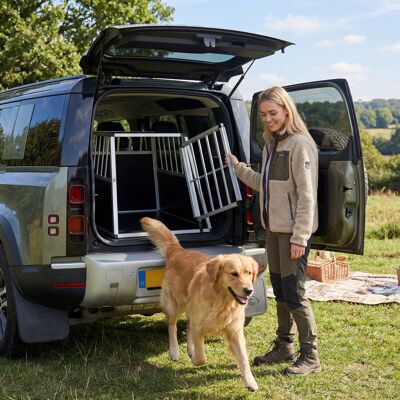 Costway Trasportino per cani da viaggio in alluminio con porta bloccabile e divisorio, Gabbia antimorso trapezoidale per auto e campeggio 91 cm x 65 cm x 69,5 Costway Trasportino per cani da viaggio in alluminio con porta bloccabile e divisorio, Gabbia antimorso trapezoidale per auto e campeggio 91 cm x 65 cm x 69,5