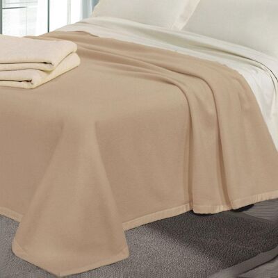 Plaid in cashmere beige Cober Tasman - 4 stagioni 250x220cm Plaid in cashmere beige Cober Tasman - 4 stagioni 250x220cm