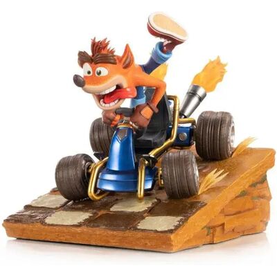 First 4 Figures First Figures Figura Crash Bandicoot Crash In Kart 31 Cm First 4 Figures First Figures Figura Crash Bandicoot Crash In Kart 31 Cm