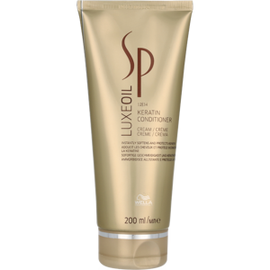 Balsamo Keratin LuxeOil Wella - Cura dei capelli Balsamo Keratin LuxeOil Wella - Cura dei capelli