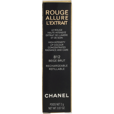 Chanel Rouge Allure L'Extrait High-Intensity Lip Colour tamponare una volta con un fazzoletto. - Utilizzare un pennello labbra per rifinire i bordi con precisione o per modulare il colore gradualmente. - Per prolungarne la tenuta Rossetto 2 g Donna Chanel Rouge Allure L'Extrait High-Intensity Lip Colour tamponare una volta con un fazzoletto. - Utilizzare un pennello labbra per rifinire i bordi con precisione o per modulare il colore gradualmente. - Per prolungarne la tenuta Rossetto 2 g Donna
