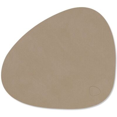 Lind DNA Tovaglietta Nupo Curve Clay Brown 24x28 cm Lind DNA Tovaglietta Nupo Curve Clay Brown 24x28 cm