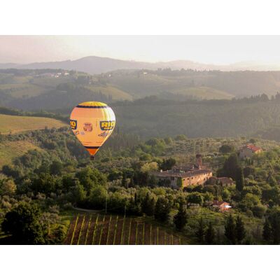 Smartbox Volo in mongolfiera nel Chianti per 1 persona Smartbox Volo in mongolfiera nel Chianti per 1 persona